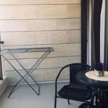 2 Bdr Nitza Appartment With Balkony Netanya Exterior foto